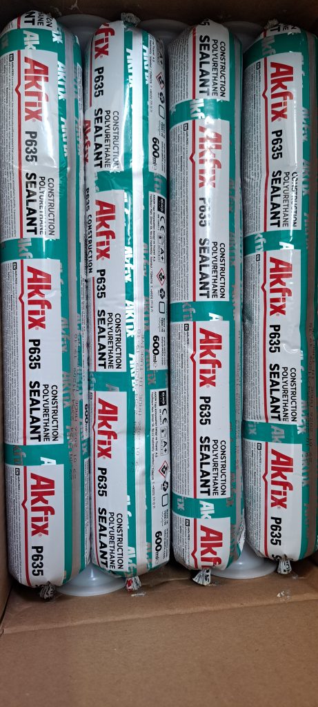 چسب پلی اورتان ak fix